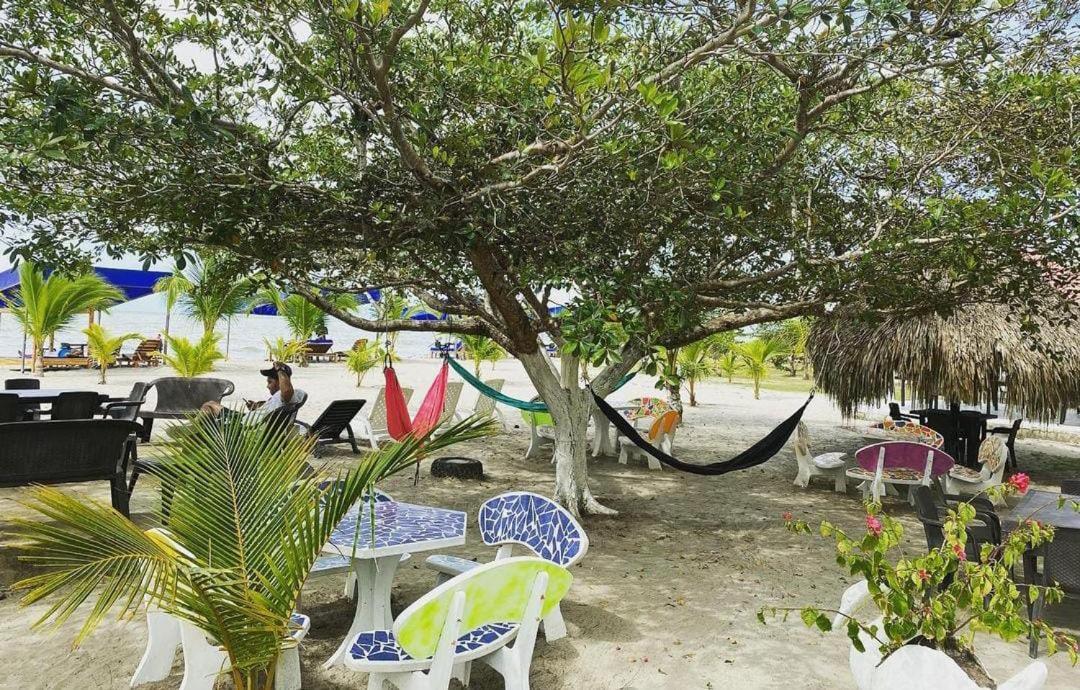 Hotel Casa Blanca Necocli Luaran gambar
